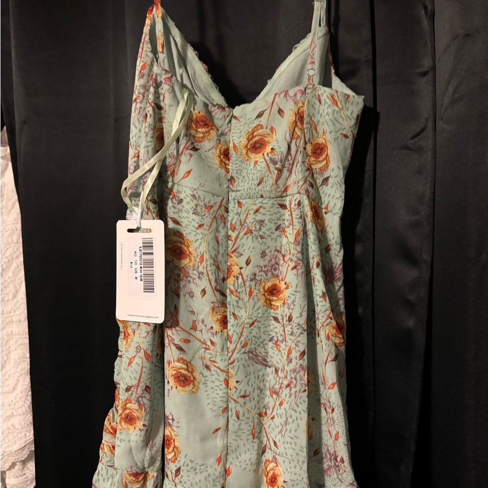 Floral Green Ruched Mini Dress - Picture 2 of 3
